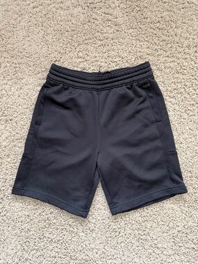 Boys Black Dynamic Fleece Athletic Sports Shorts, Youth Large (10/12)
